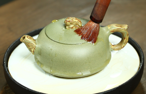 紫砂灌浆壶可以喝茶吗1